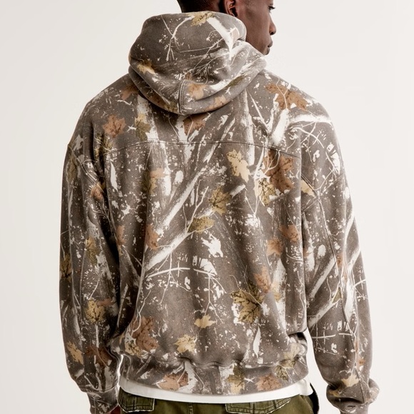 Abercrombie & Fitch Oversized Camouflage Essential Popover Hoodie - Picture 3 of 6
